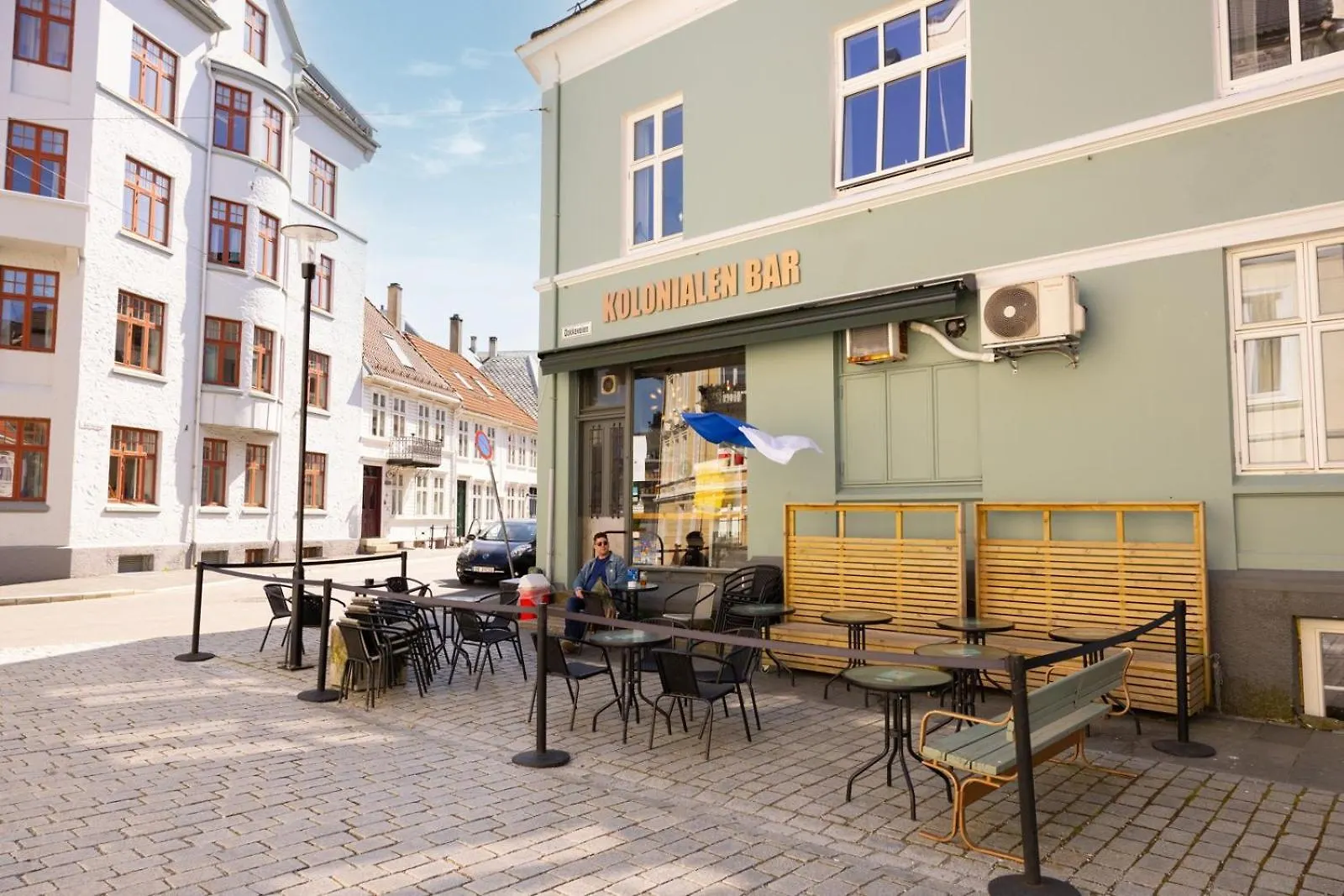 Dinbnb Apartments I Dockside Apartment With Modern Kitchen And Workspace Bergen Norge